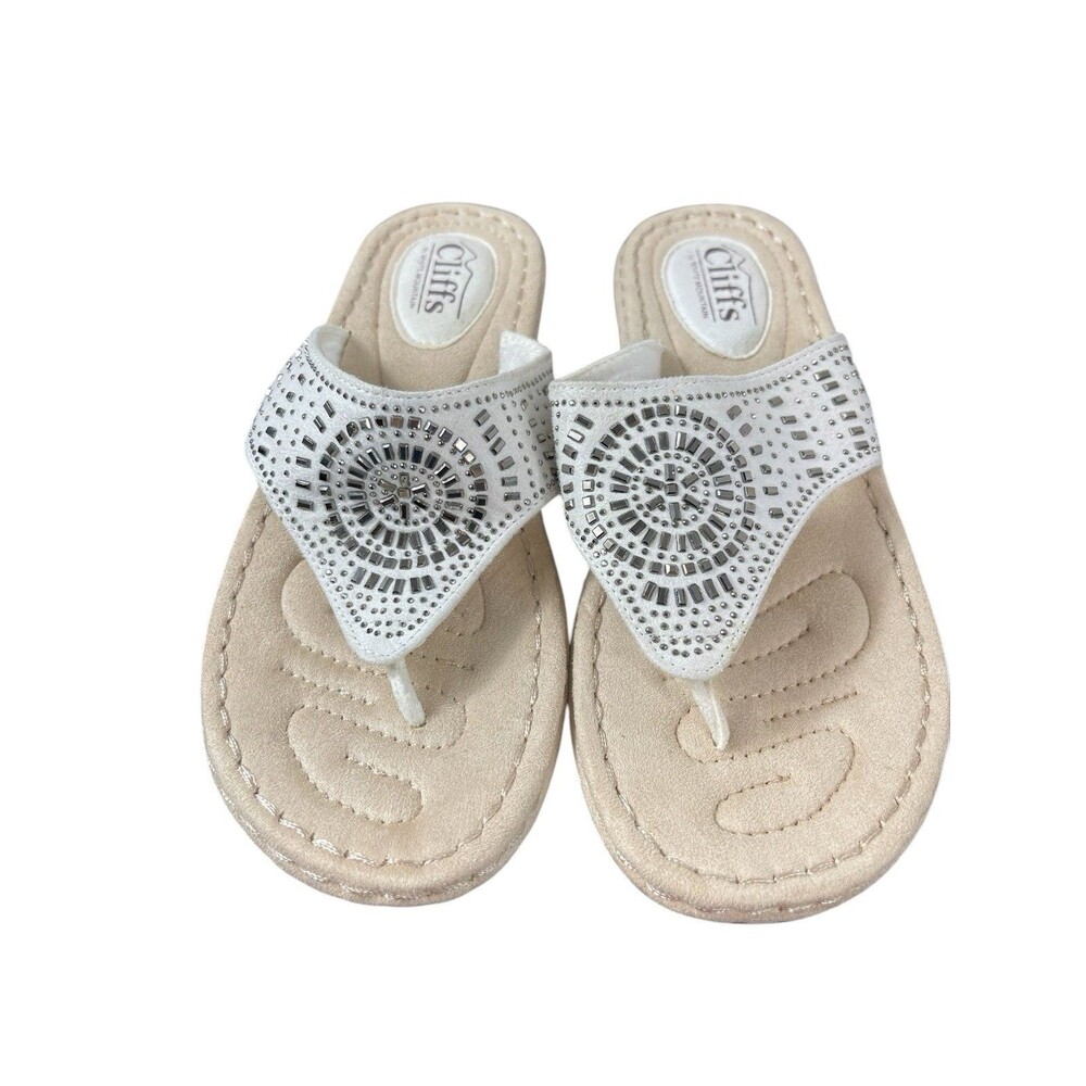 Cliffs By White Mountain Cienna Sandals 7.5W White Embellished Comfort